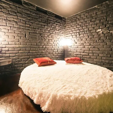 з дизайнерським ремонтом в центрі львова- Eco Style * Lviv