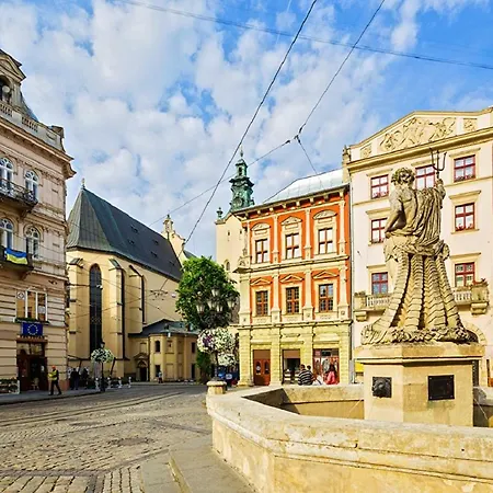 з дизайнерським ремонтом в центрі львова- Eco Style * Lviv