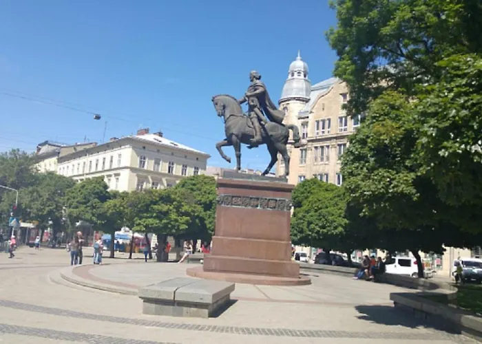 з дизайнерським ремонтом в центрі львова- Eco Style アパート